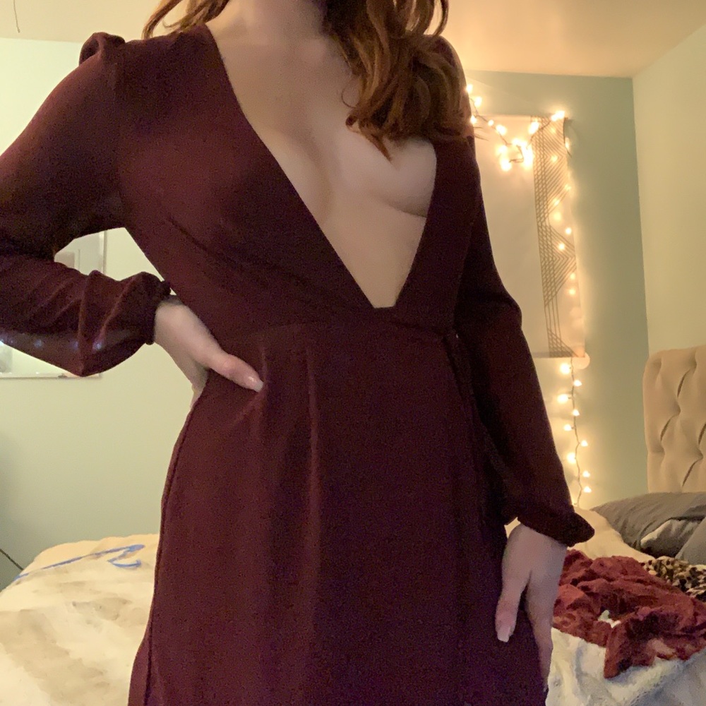 Low V wrap dress in maroon! (Not red)